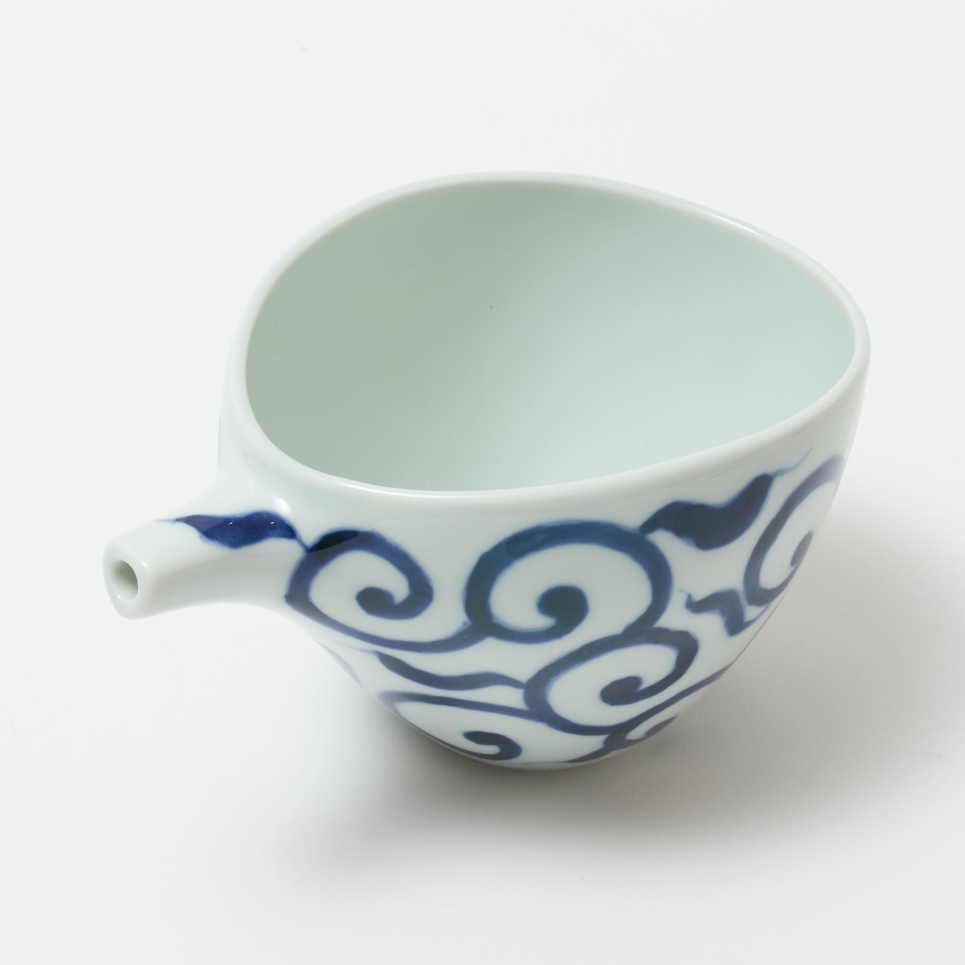Katakuchi Pourer/ Arabesque-2