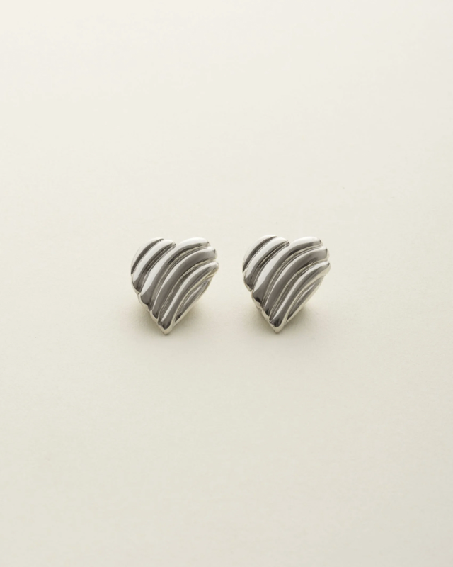 Heart button pierce(yoaa)