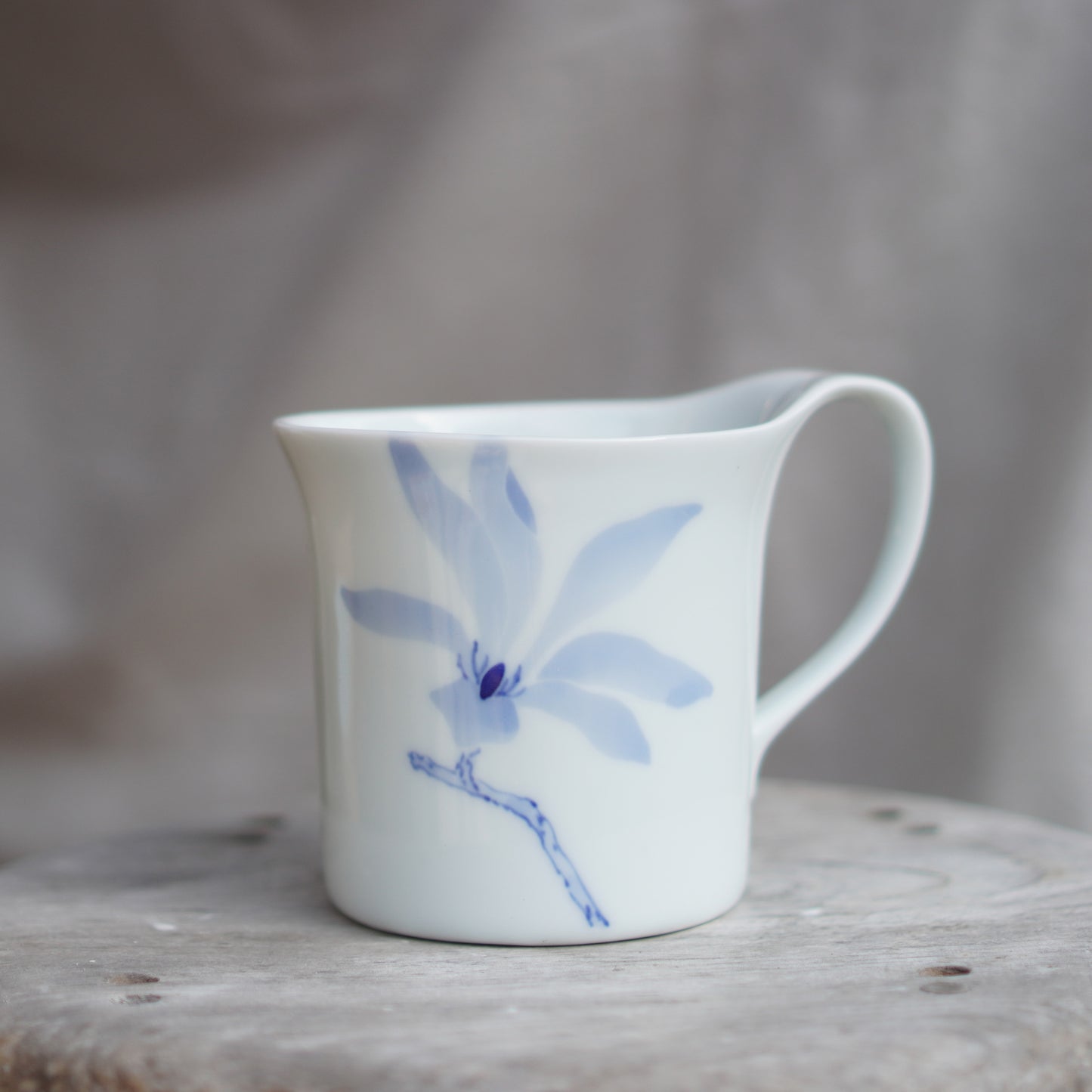 Flower mug kobushi magnolia