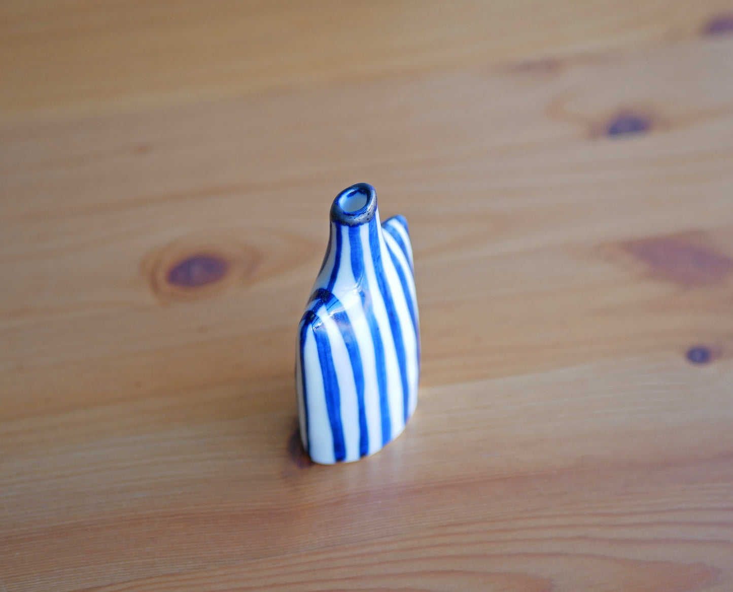 Tiny Sometsuke vase type A